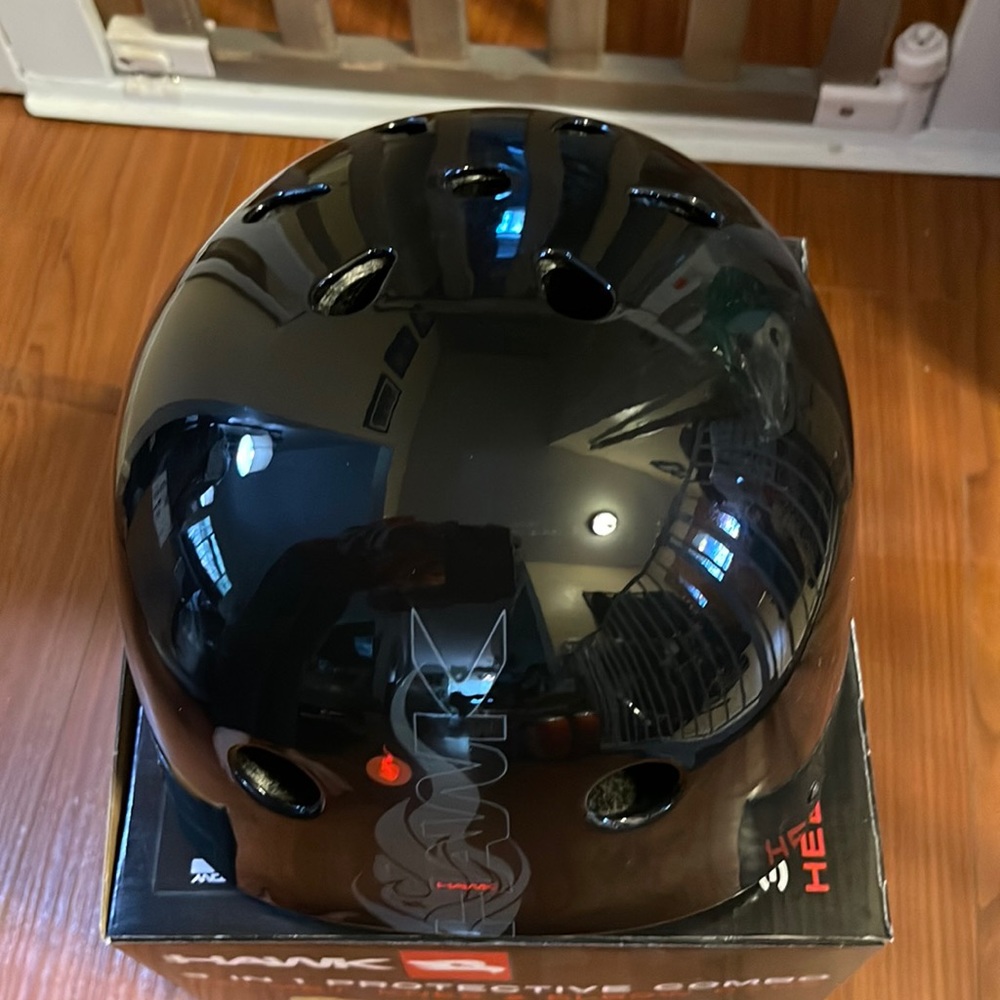 Tony Hawk 3 in 1 Protective Combo ~ Helmet, Knee & Elbow Pads